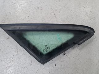 bontott VW GOLF VII Jobb első Fixüveg (Ajtóban)