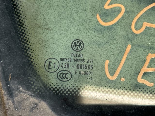 bontott VW GOLF VII Jobb első Fixüveg (Ajtóban)