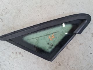 bontott VW GOLF VII Jobb első Fixüveg (Ajtóban)