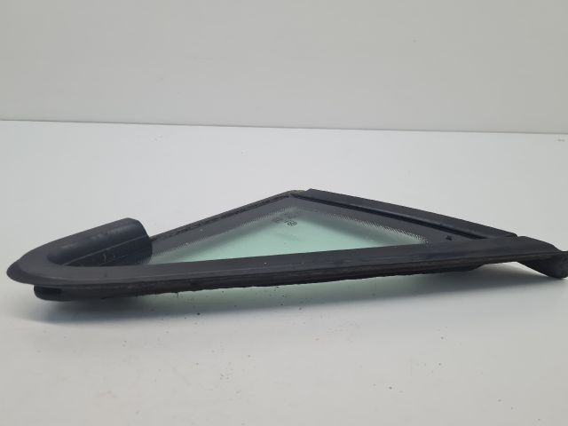 bontott VW GOLF VII Jobb első Fixüveg (Ajtóban)