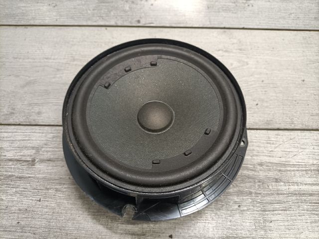 bontott VW GOLF VII Jobb első Hangszóró