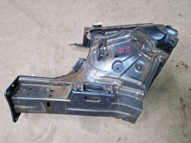 bontott VW GOLF VII Jobb első Hossznyúlvány