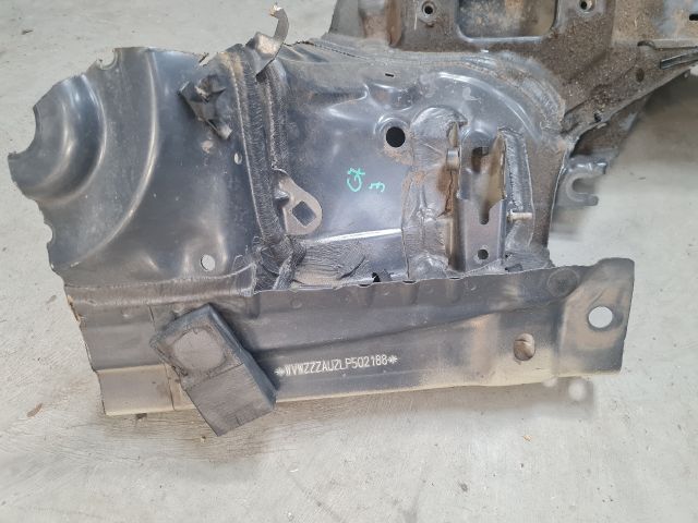 bontott VW GOLF VII Jobb első Hossznyúlvány