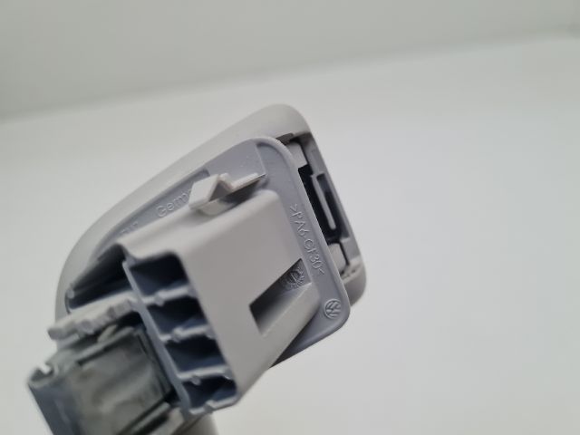 bontott VW GOLF VII Jobb első Kapaszkodó (Felső)