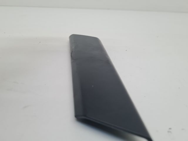 bontott VW GOLF VII Jobb első Kilincs Burkolat