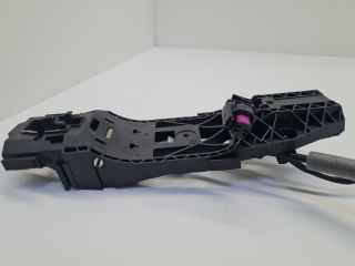 bontott VW GOLF VII Jobb első Külső Kilincsfészek