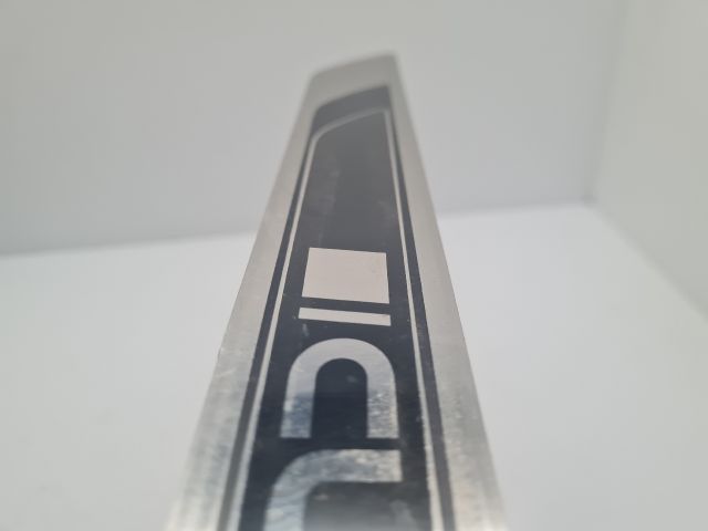 bontott VW GOLF VII Jobb első Küszöb Díszléc