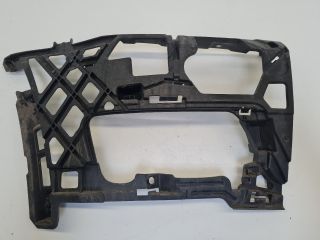 bontott VW GOLF VII Jobb első Lökhárító Tartó (Műanyag)