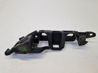 bontott VW GOLF VII Jobb első Lökhárító Tartó (Műanyag)