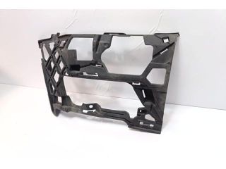 bontott VW GOLF VII Jobb első Lökhárító Tartó (Műanyag)