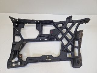 bontott VW GOLF VII Jobb első Lökhárító Tartó (Műanyag)