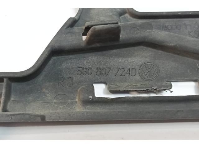 bontott VW GOLF VII Jobb első Lökhárító Tartó (Műanyag)