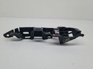 bontott VW GOLF VII Jobb első Lökhárító Tartó (Műanyag)