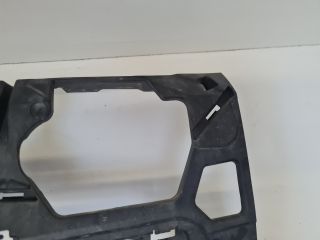 bontott VW GOLF VII Jobb első Lökhárító Tartó (Műanyag)