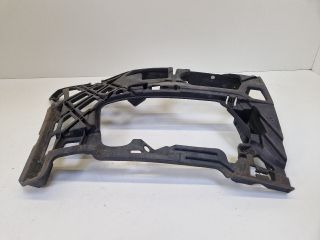 bontott VW GOLF VII Jobb első Lökhárító Tartó (Műanyag)