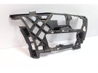 bontott VW GOLF VII Jobb első Lökhárító Tartó (Műanyag)