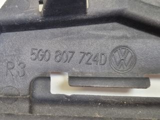 bontott VW GOLF VII Jobb első Lökhárító Tartó (Műanyag)