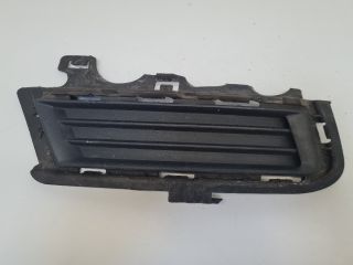 bontott VW GOLF VII Jobb első Lökhárító Vakborítás