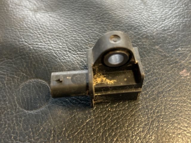 bontott VW GOLF VII Jobb első Oldal Ütközés Érzékelő