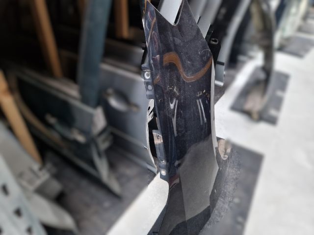 bontott VW GOLF VII Jobb első Sárvédő