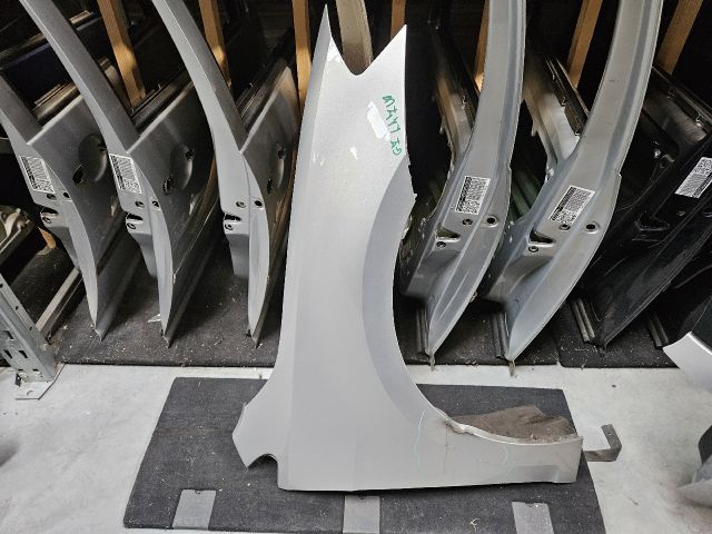 bontott VW GOLF VII Jobb első Sárvédő