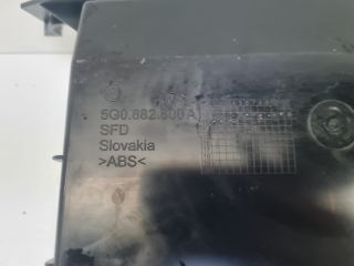 bontott VW GOLF VII Jobb első Tároló Rekesz