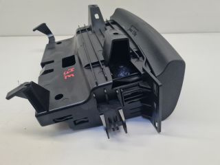 bontott VW GOLF VII Jobb első Tároló Rekesz