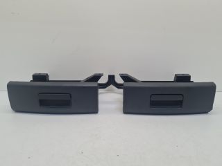 bontott VW GOLF VII Jobb első Tároló Rekesz