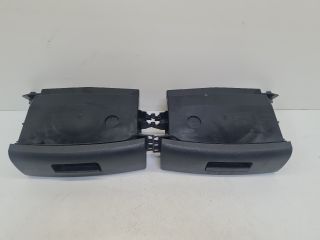 bontott VW GOLF VII Jobb első Tároló Rekesz