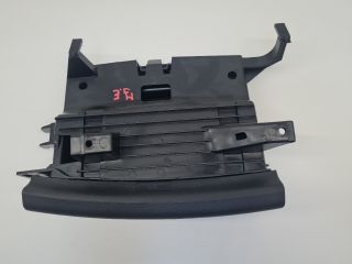 bontott VW GOLF VII Jobb első Tároló Rekesz
