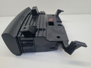 bontott VW GOLF VII Jobb első Tároló Rekesz