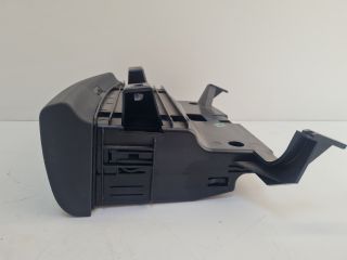 bontott VW GOLF VII Jobb első Tároló Rekesz