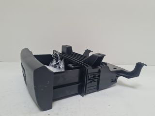 bontott VW GOLF VII Jobb első Tároló Rekesz