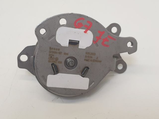 bontott VW GOLF VII Jobb első Ülésmagasság Állító