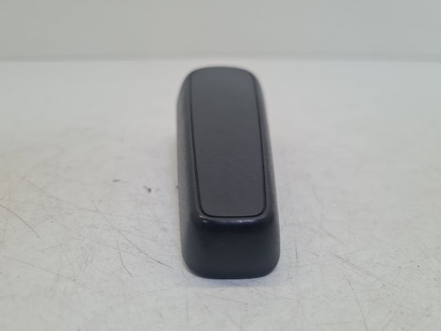 bontott VW GOLF VII Jobb első Üléstámla állító