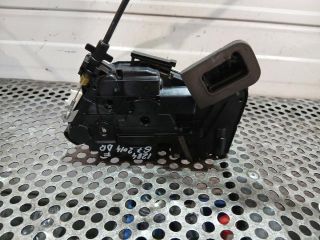 bontott VW GOLF VII Jobb első Zsanér