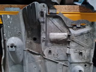 bontott VW GOLF VII Jobb Fenéklemez