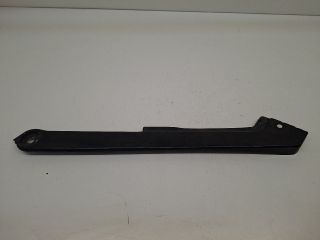 bontott VW GOLF VII Jobb Fényszóró Tartó