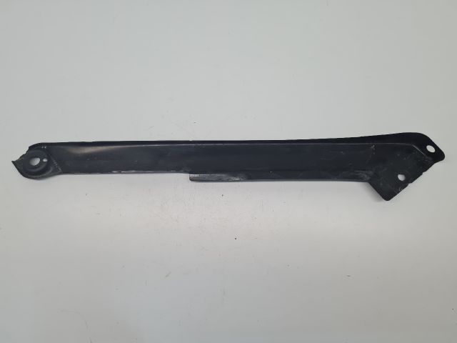 bontott VW GOLF VII Jobb Fényszóró Tartó