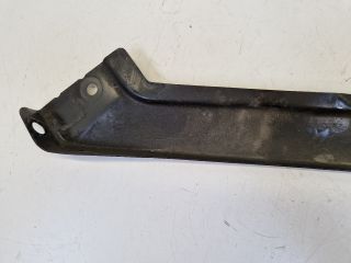 bontott VW GOLF VII Jobb Fényszóró Tartó