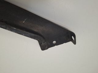 bontott VW GOLF VII Jobb Fényszóró Tartó