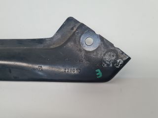 bontott VW GOLF VII Jobb Fényszóró Tartó