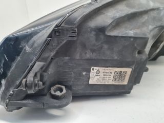 bontott VW GOLF VII Jobb Fényszóró