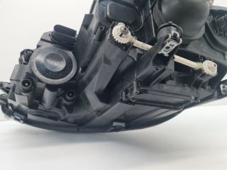 bontott VW GOLF VII Jobb Fényszóró