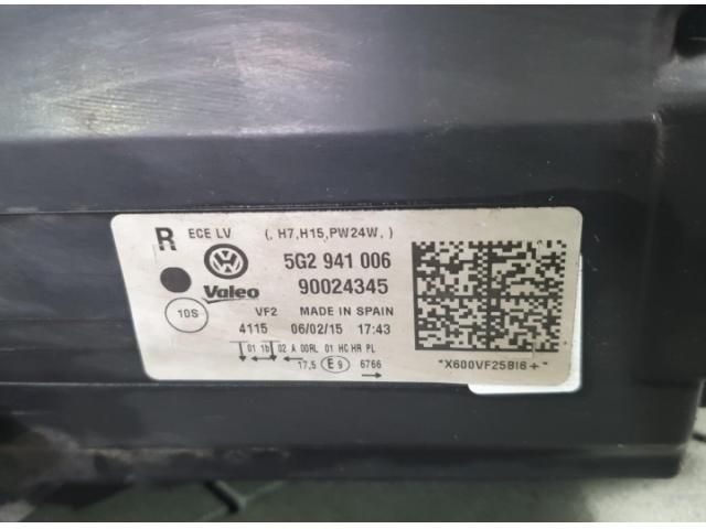 bontott VW GOLF VII Jobb Fényszóró