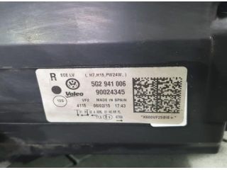 bontott VW GOLF VII Jobb Fényszóró