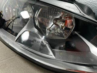 bontott VW GOLF VII Jobb Fényszóró