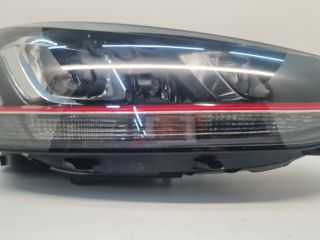 bontott VW GOLF VII Jobb Fényszóró