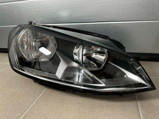 bontott VW GOLF VII Jobb Fényszóró