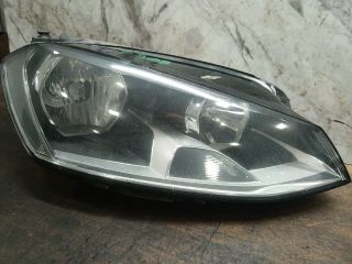 bontott VW GOLF VII Jobb Fényszóró